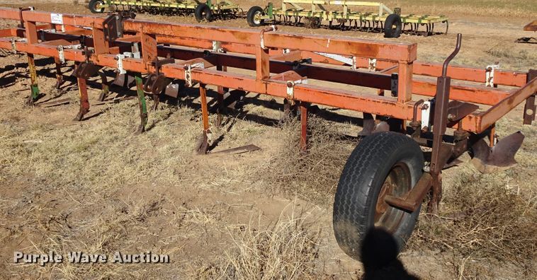 image for item DI0780 Hamby cultivator