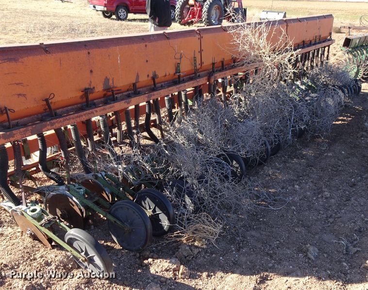 image for item DI0785 Tye  grain drill