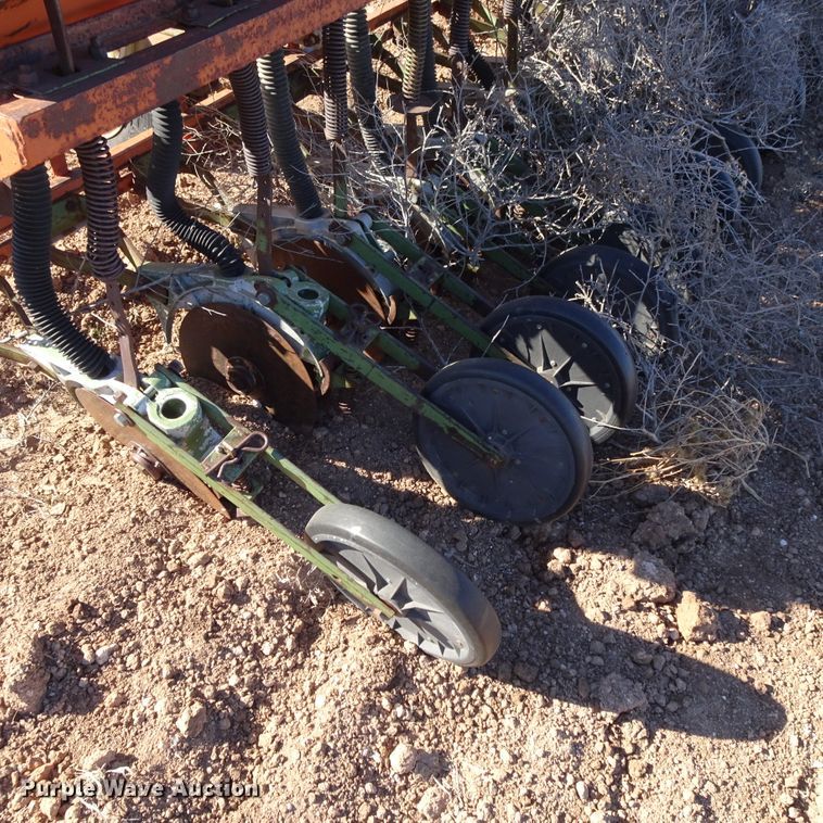 image for item DI0785 Tye  grain drill