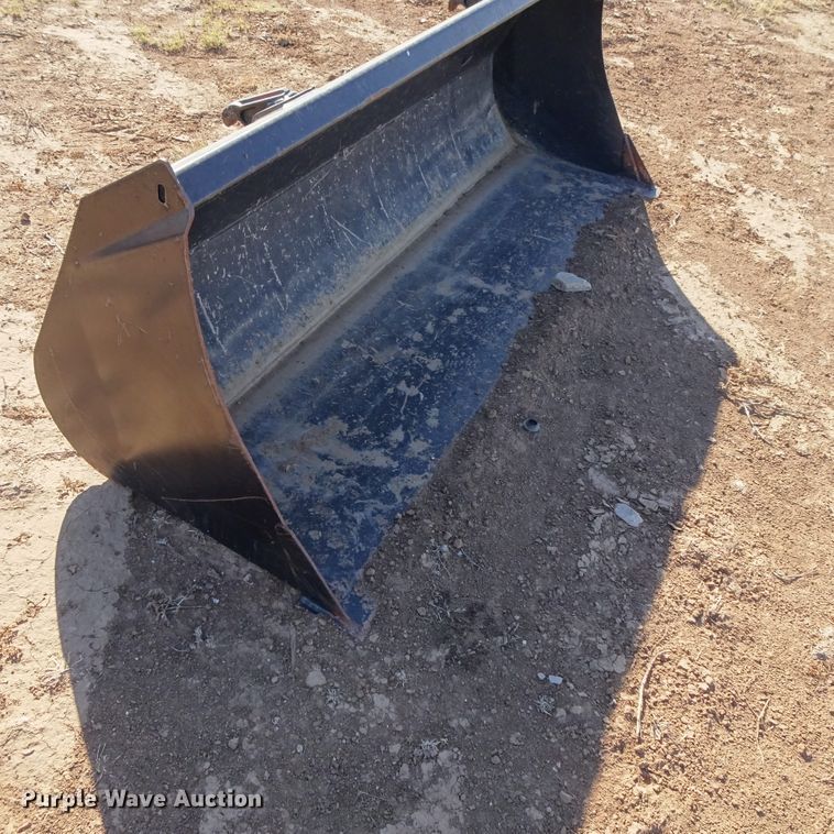 image for item DI0788 2006 McCormick CX75  MFWD tractor