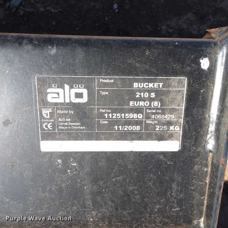 image for item DI0788 2006 McCormick CX75  MFWD tractor