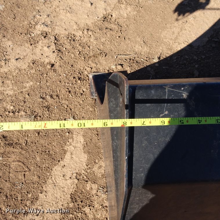 image for item DI0788 2006 McCormick CX75  MFWD tractor