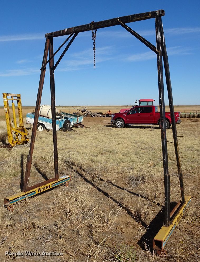 image for item DI0792 Overhead hoist frame