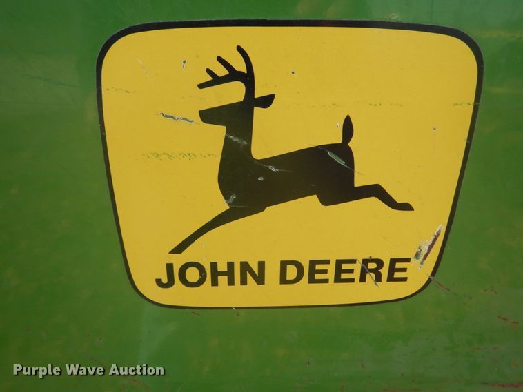 image for item DI1044 1978 John Deere 336  small square baler