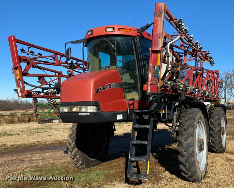 image for item DI3611 2006 Case IH Patriot SPX4410  sprayer