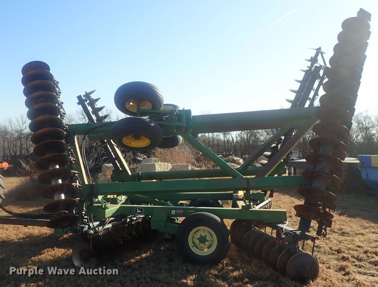 image for item DI7355 John Deere 630 disk