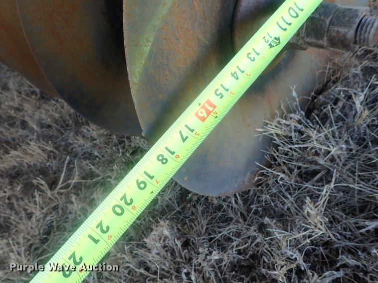 image for item DI7355 John Deere 630 disk