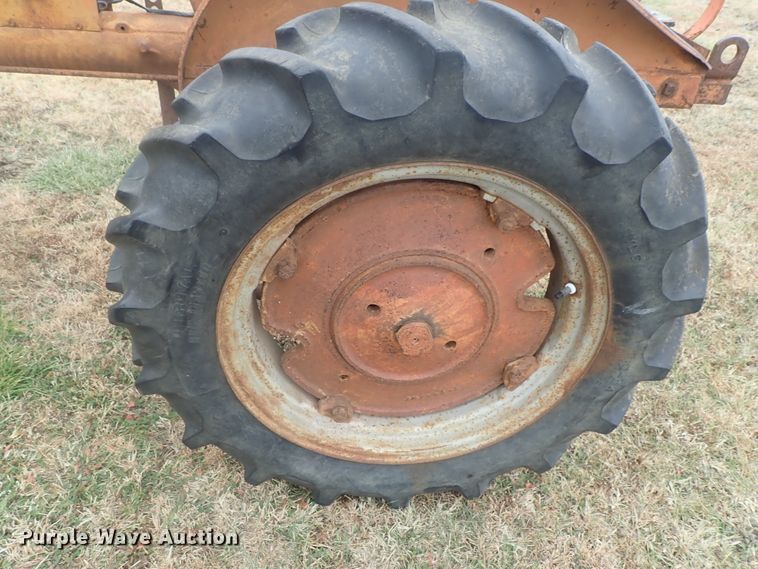 image for item DI7363 Allis Chalmers B  tractor