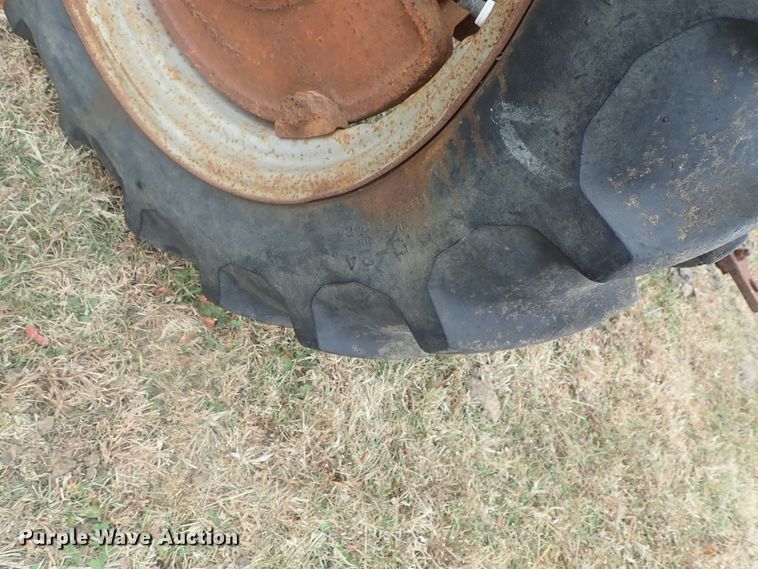 image for item DI7363 Allis Chalmers B  tractor