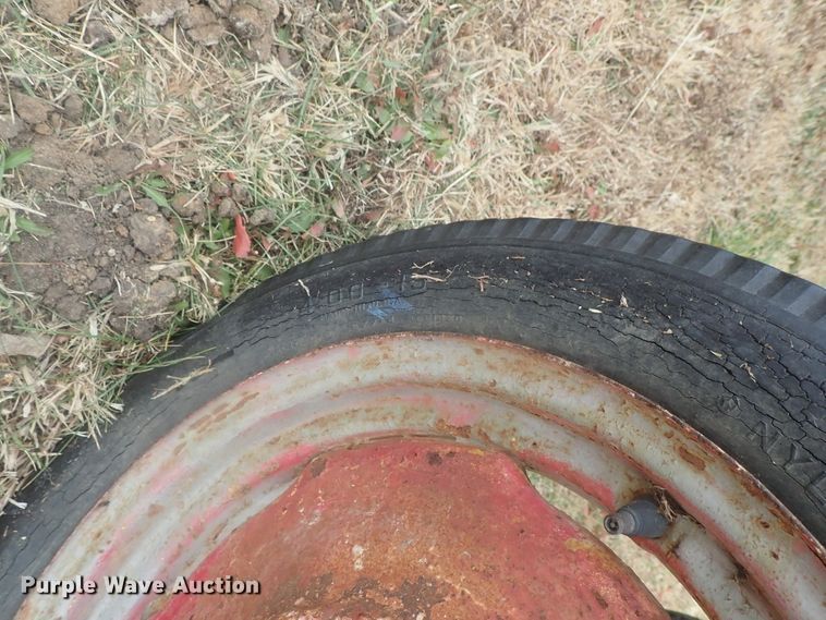 image for item DI7363 Allis Chalmers B  tractor