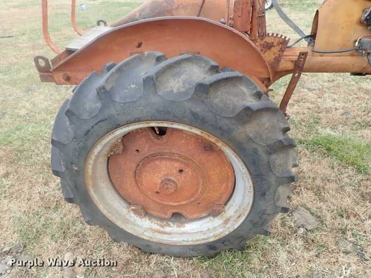 image for item DI7363 Allis Chalmers B  tractor