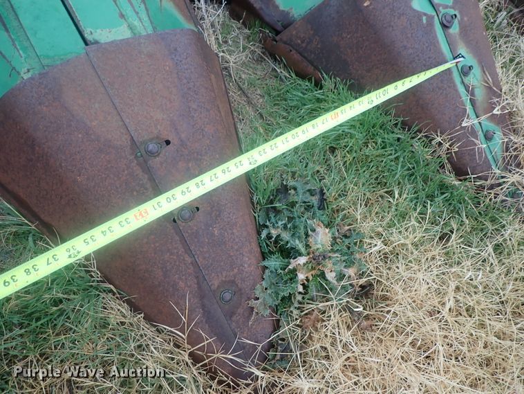 image for item DI7366 John Deere 653A all-crop head