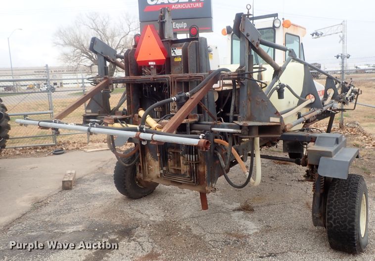 image for item DI7367 SpraCoupe Melroe 220  sprayer