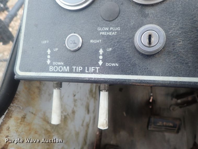 image for item DI7367 SpraCoupe Melroe 220  sprayer