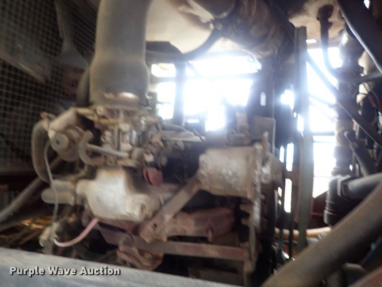 image for item DI7367 SpraCoupe Melroe 220  sprayer