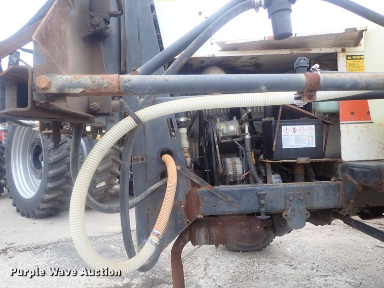 image for item DI7367 SpraCoupe Melroe 220  sprayer