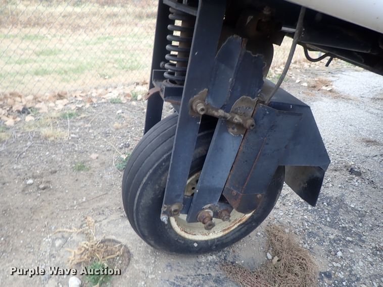 image for item DI7367 SpraCoupe Melroe 220  sprayer