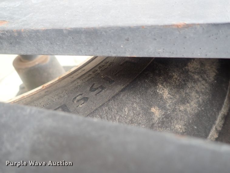 image for item DI7367 SpraCoupe Melroe 220  sprayer