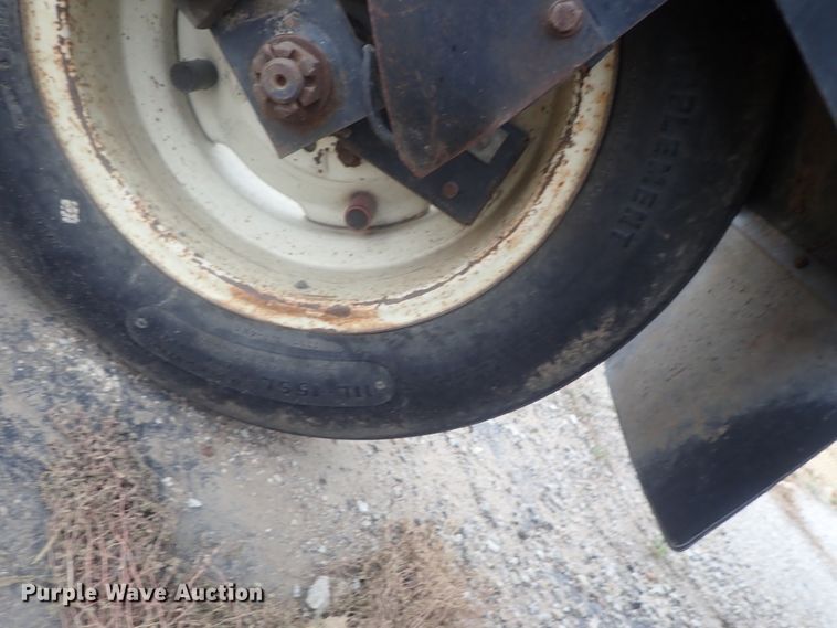 image for item DI7367 SpraCoupe Melroe 220  sprayer