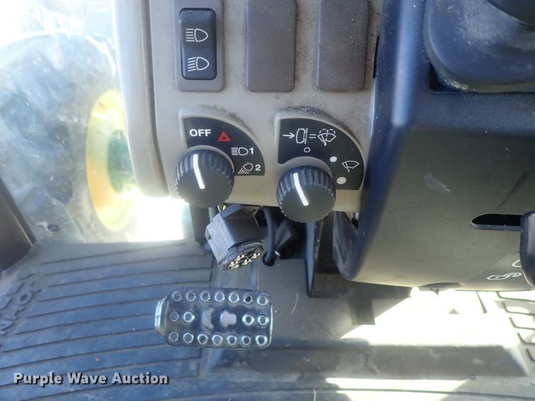 image for item DI7428 2011 John Deere 6115D  MFWD tractor