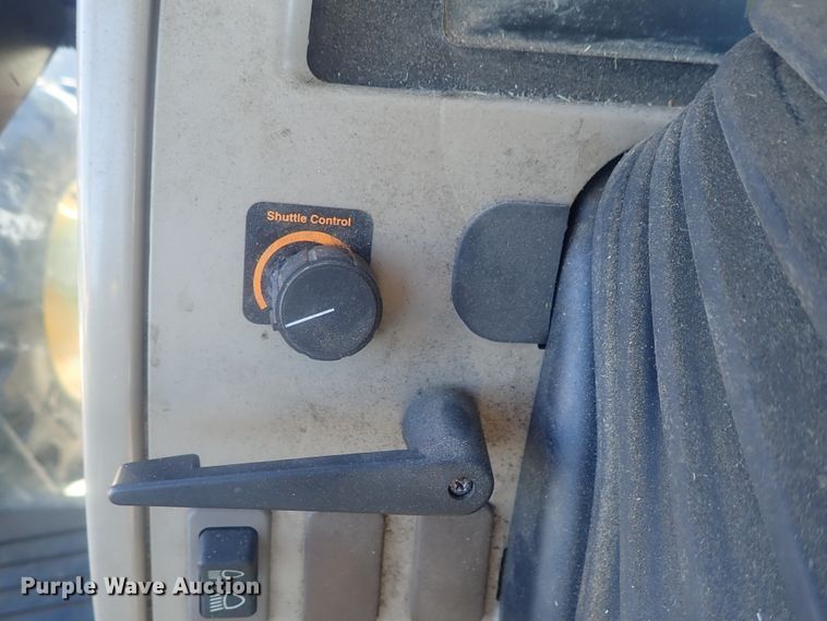 image for item DI7428 2011 John Deere 6115D  MFWD tractor