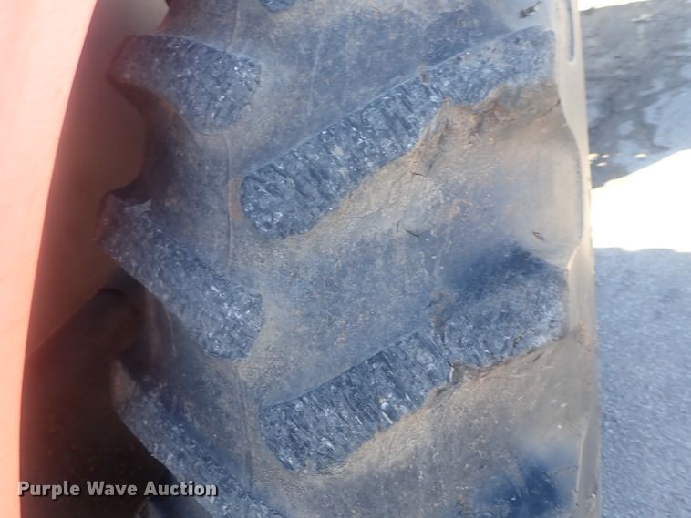 image for item DI7430 Kubota M108S  MFWD tractor