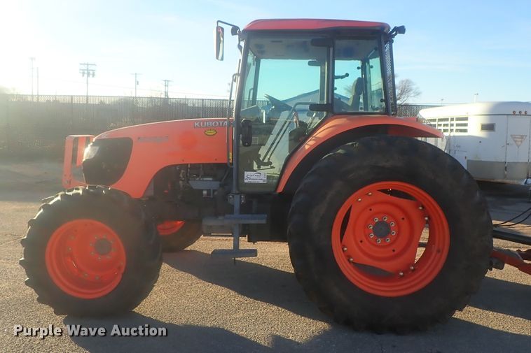 image for item DI7431 Kubota M108S  MFWD tractor