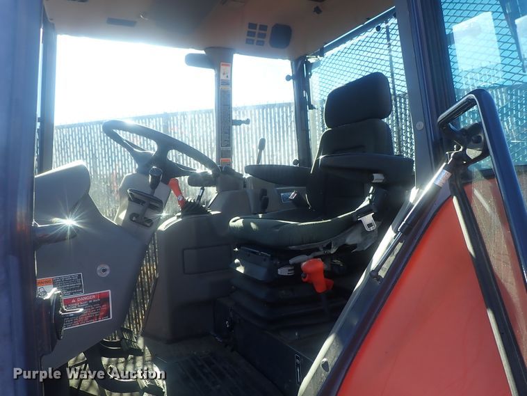 image for item DI7431 Kubota M108S  MFWD tractor