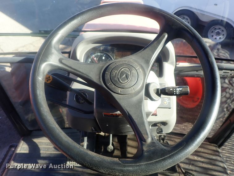 image for item DI7431 Kubota M108S  MFWD tractor