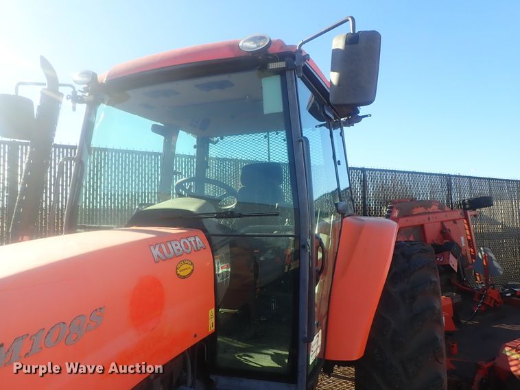 image for item DI7431 Kubota M108S  MFWD tractor