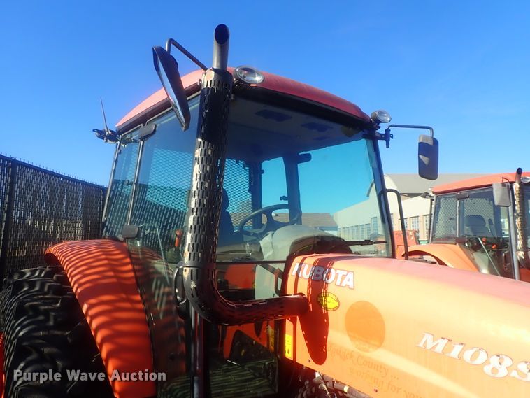 image for item DI7431 Kubota M108S  MFWD tractor