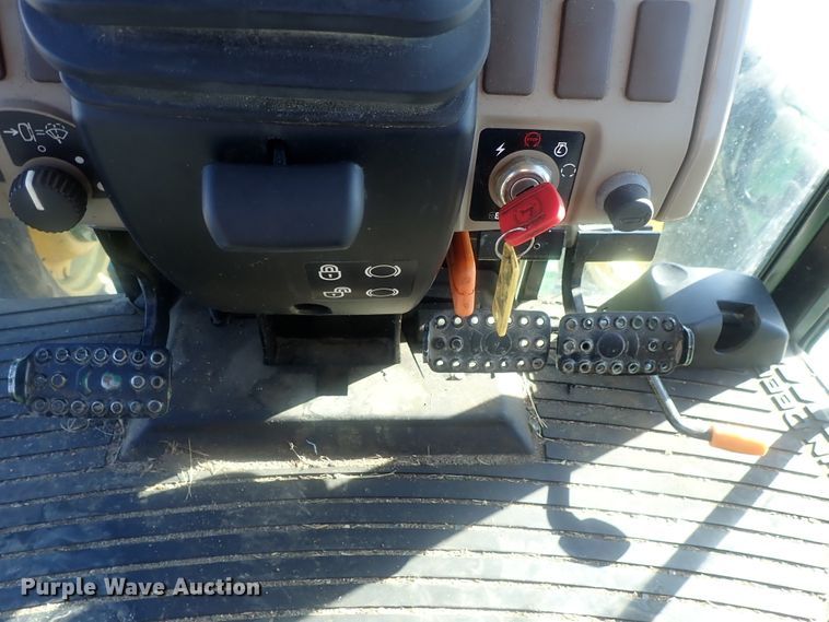 image for item DI7432 2011 John Deere 6115D  MFWD tractor