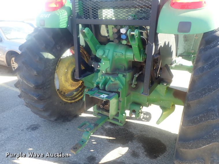 image for item DI7432 2011 John Deere 6115D  MFWD tractor
