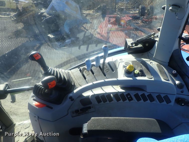 image for item DI7433 2008 New Holland T6030 Delta  tractor