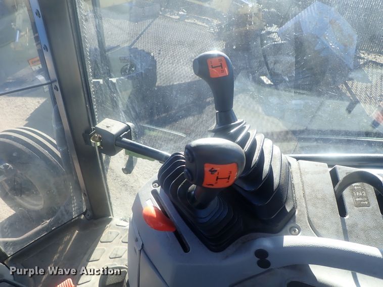 image for item DI7433 2008 New Holland T6030 Delta  tractor