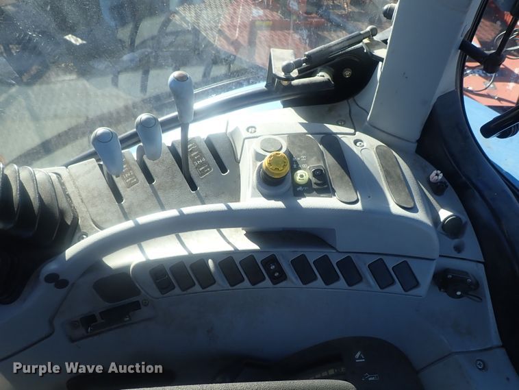 image for item DI7433 2008 New Holland T6030 Delta  tractor