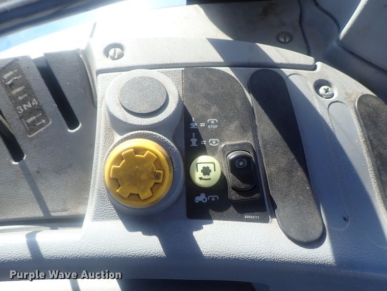 image for item DI7433 2008 New Holland T6030 Delta  tractor