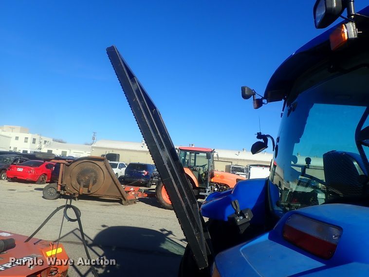 image for item DI7433 2008 New Holland T6030 Delta  tractor