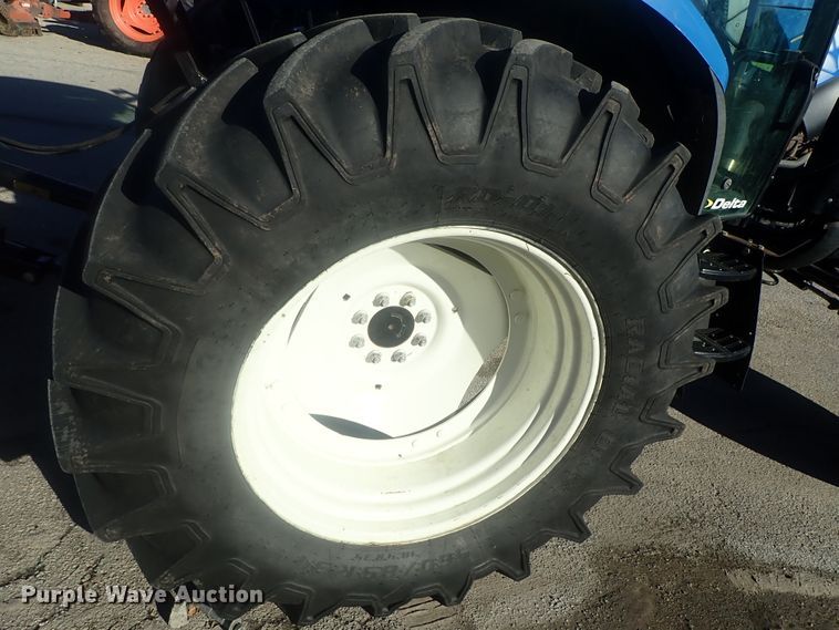image for item DI7433 2008 New Holland T6030 Delta  tractor
