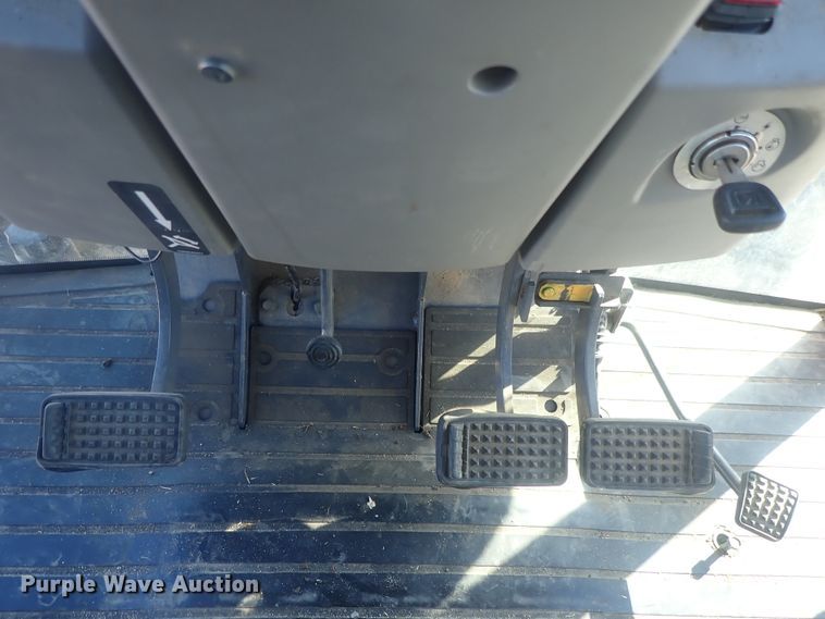 image for item DI7434 Kubota M108S  MFWD tractor