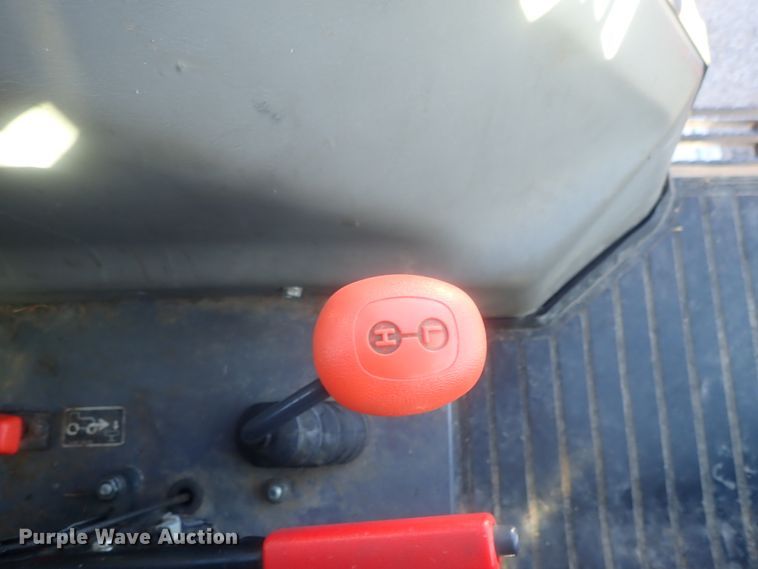 image for item DI7434 Kubota M108S  MFWD tractor