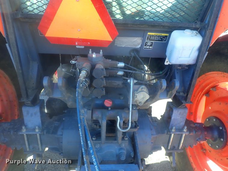 image for item DI7434 Kubota M108S  MFWD tractor