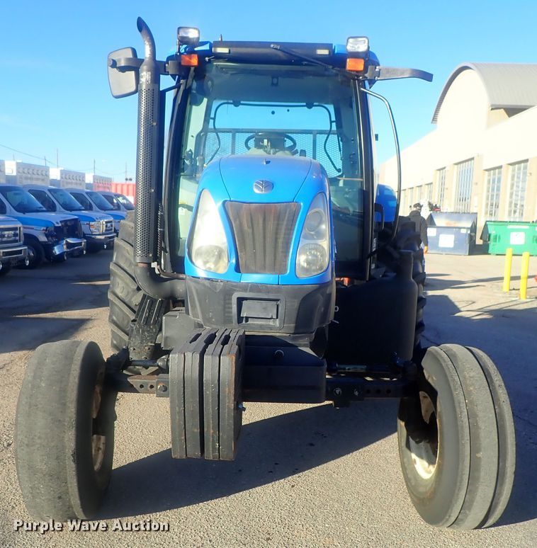 image for item DI7435 2008 New Holland T6030 Delta  tractor