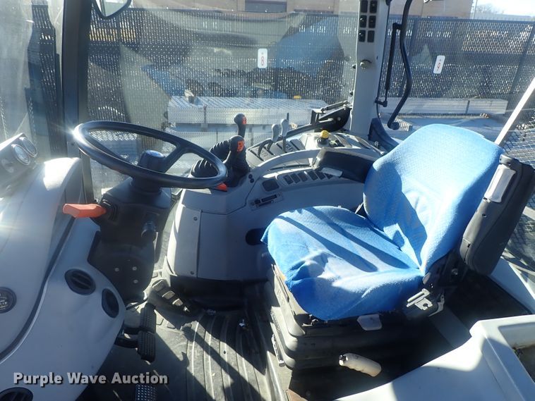 image for item DI7435 2008 New Holland T6030 Delta  tractor