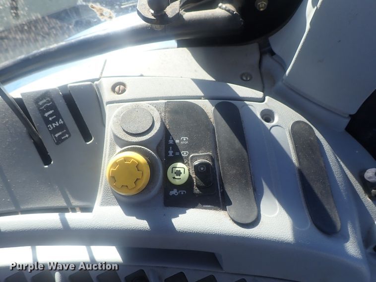 image for item DI7435 2008 New Holland T6030 Delta  tractor