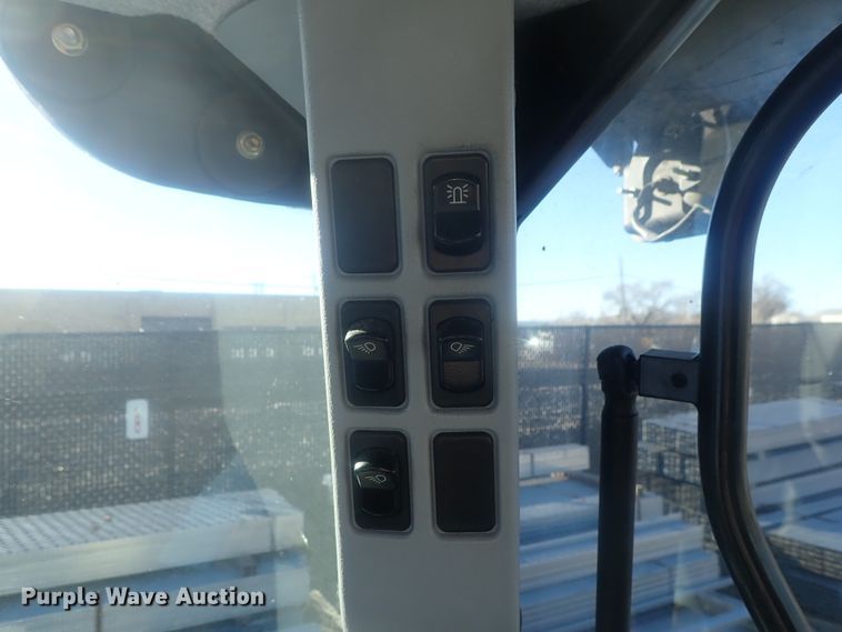 image for item DI7435 2008 New Holland T6030 Delta  tractor