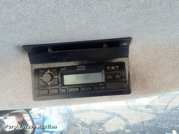 image for item DI7435 2008 New Holland T6030 Delta  tractor