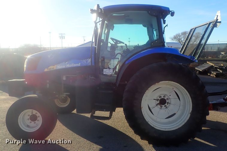 image for item DI7436 2008 New Holland T6030  tractor