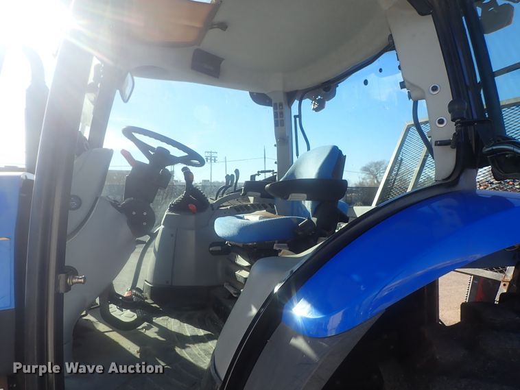 image for item DI7436 2008 New Holland T6030  tractor