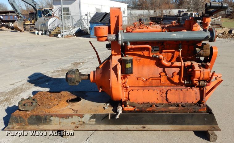 image for item DI8435 Waukesha 145GK  engine